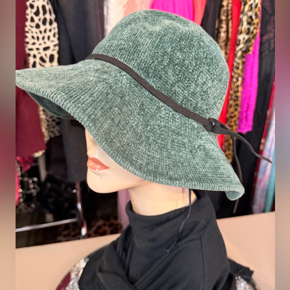 Stylish Green Chenille Hat